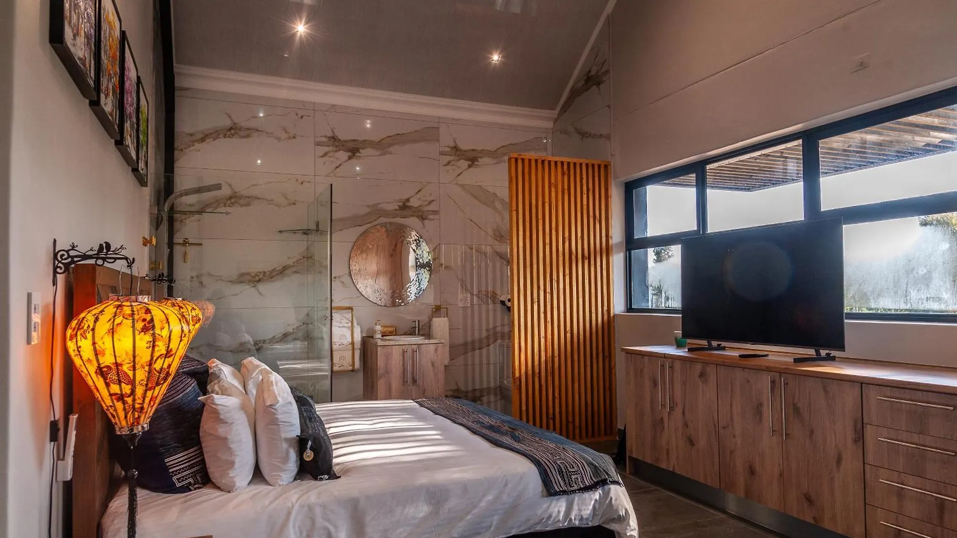 The Glass Castle Retreat Sir Lowry Pass 0*,  Sudafrica
